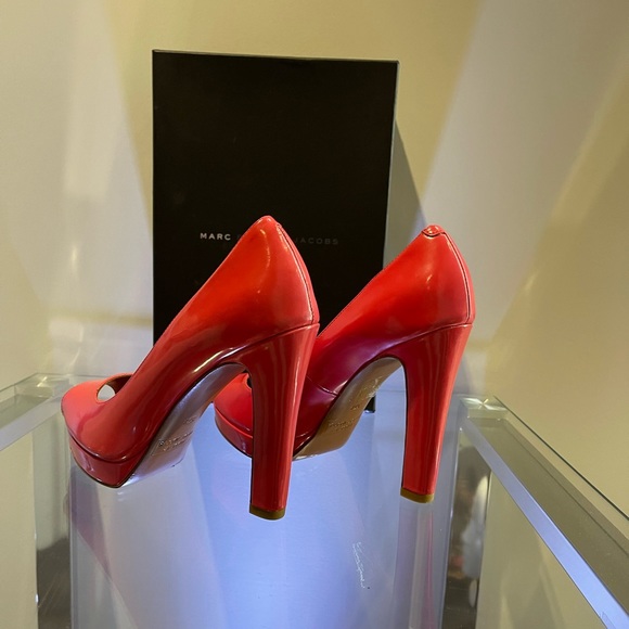 MARC JACOBS coral high heels. Brand new. - Picture 4 of 5